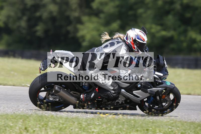 /25 10.06.2025 MaxRacing ADR/Gruppe gruen/33